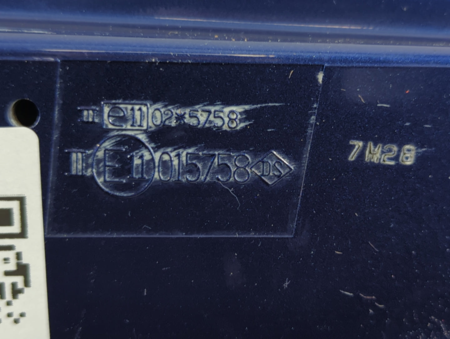 2004-2008 Suzuki Forenza Passenger Side View Mirror - Right Door Mirror OEM Used - Oemusedautoparts1.com