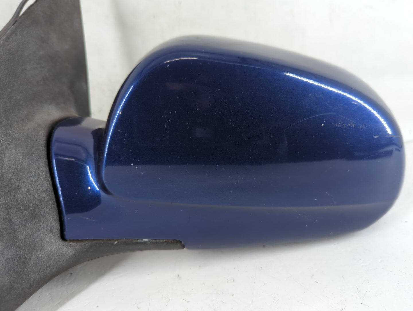 2004-2008 Suzuki Forenza Driver Side View Mirror - Left Door Mirror OEM Used - Oemusedautoparts1.com