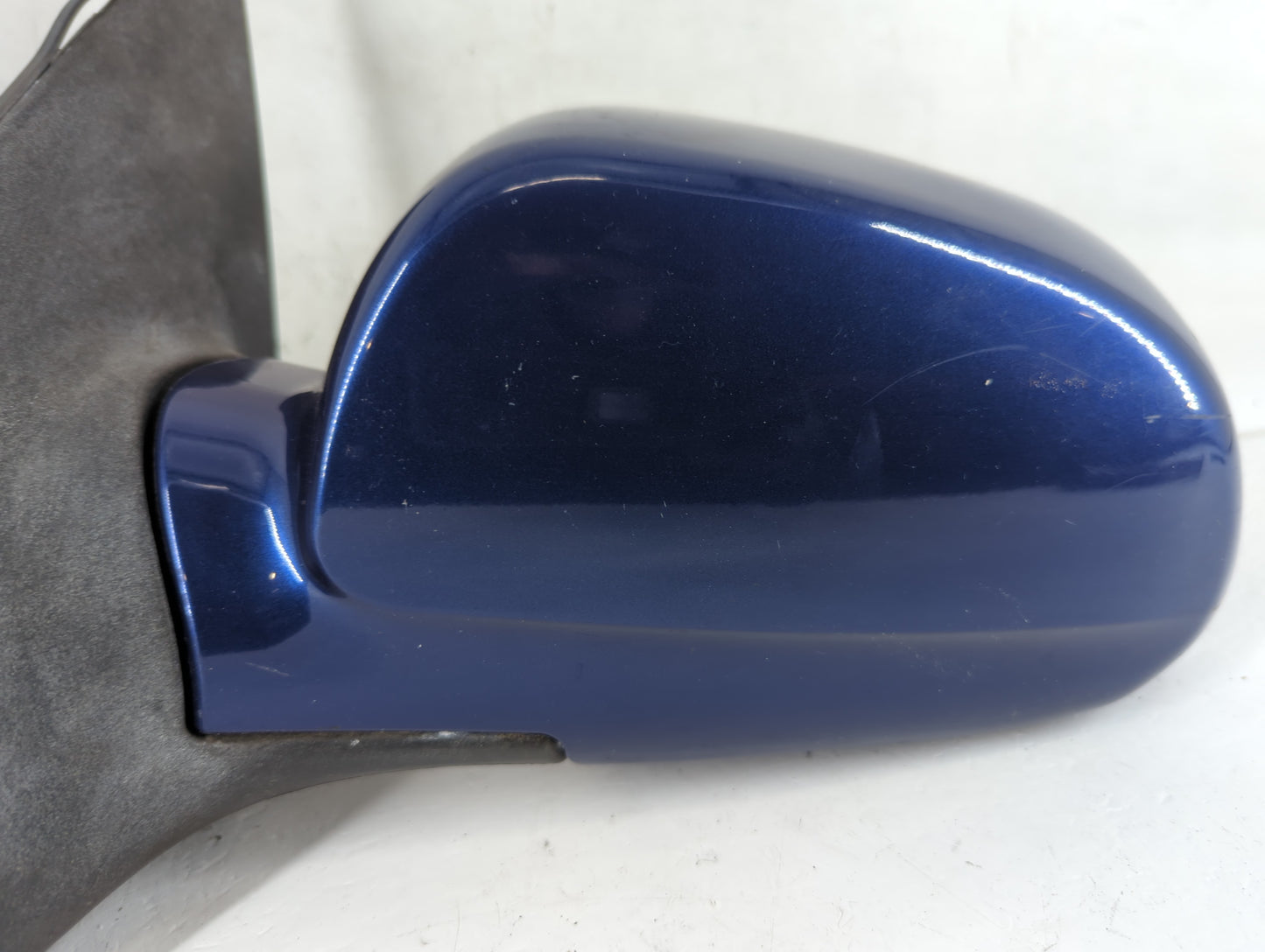 2004-2008 Suzuki Forenza Driver Side View Mirror - Left Door Mirror OEM Used - Oemusedautoparts1.com