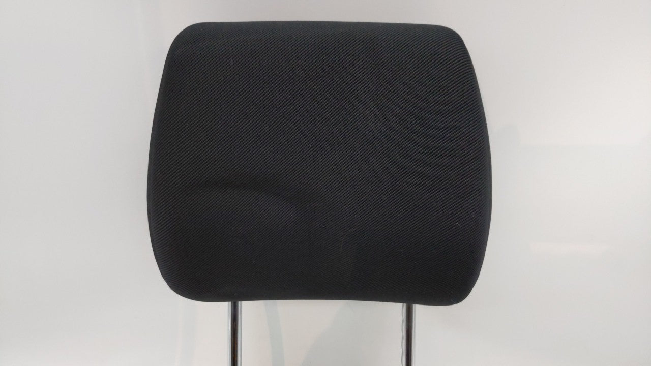 2006-2008 Suzuki Grand Vitara Headrest Head Rest Front Driver Passenger Seat Fits Fits 2006 2007 2008 OEM Used Auto Parts - 