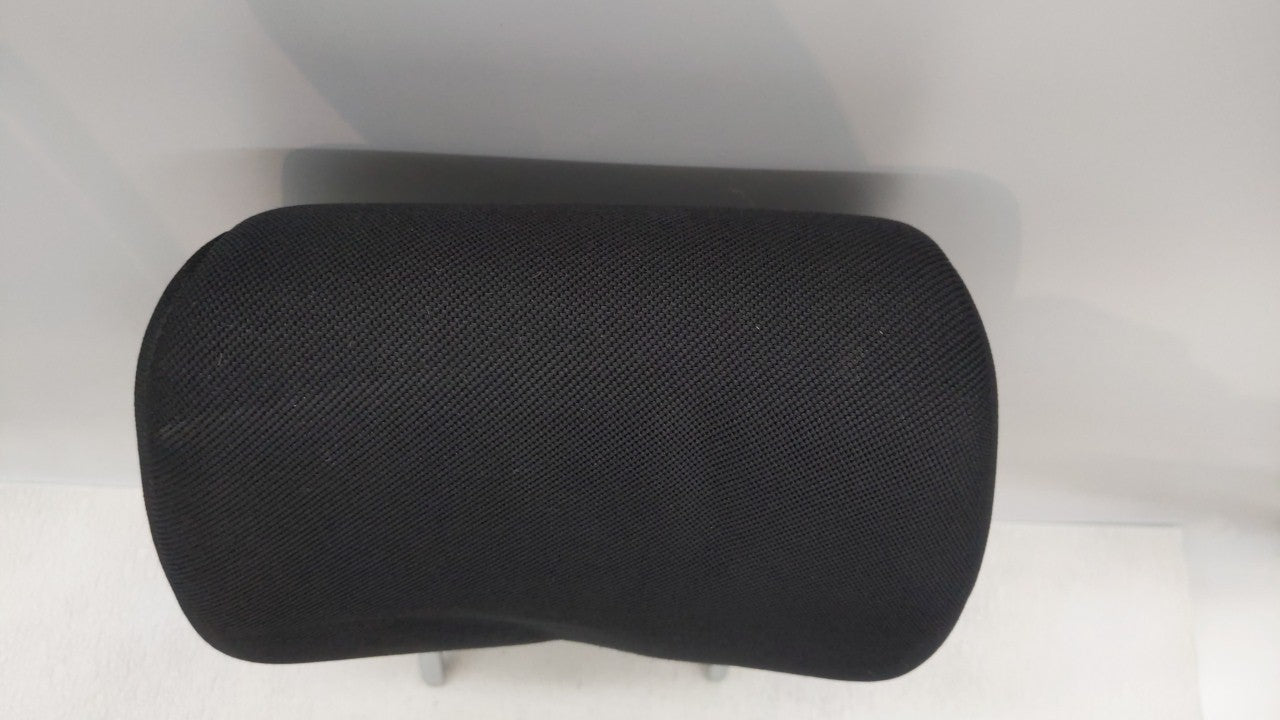 2006-2008 Suzuki Grand Vitara Headrest Head Rest Front Driver Passenger Seat Fits Fits 2006 2007 2008 OEM Used Auto Parts - 