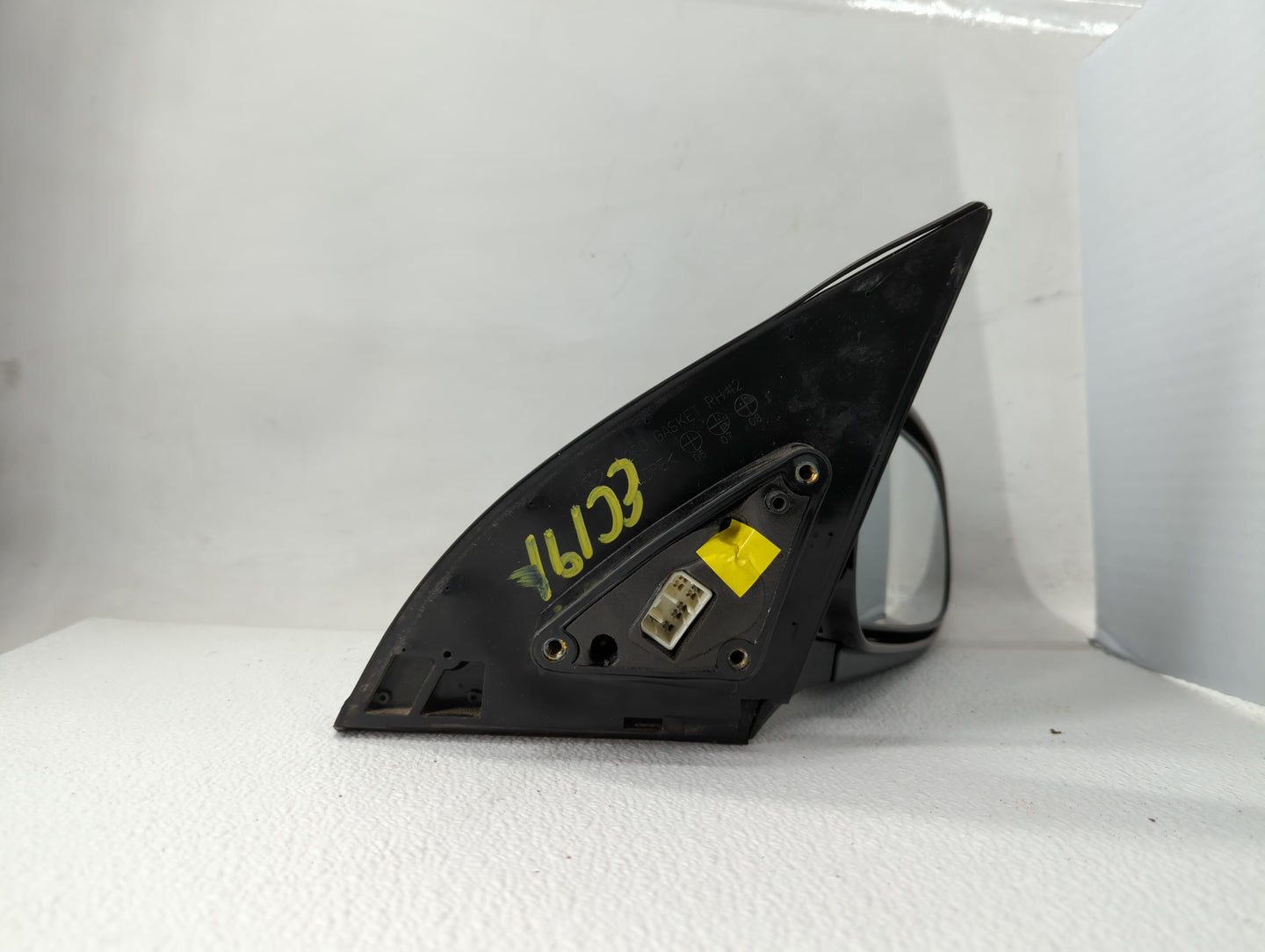 2005-2008 Suzuki Reno Passenger Side View Mirror - Right Door Mirror OEM Used - Oemusedautoparts1.com