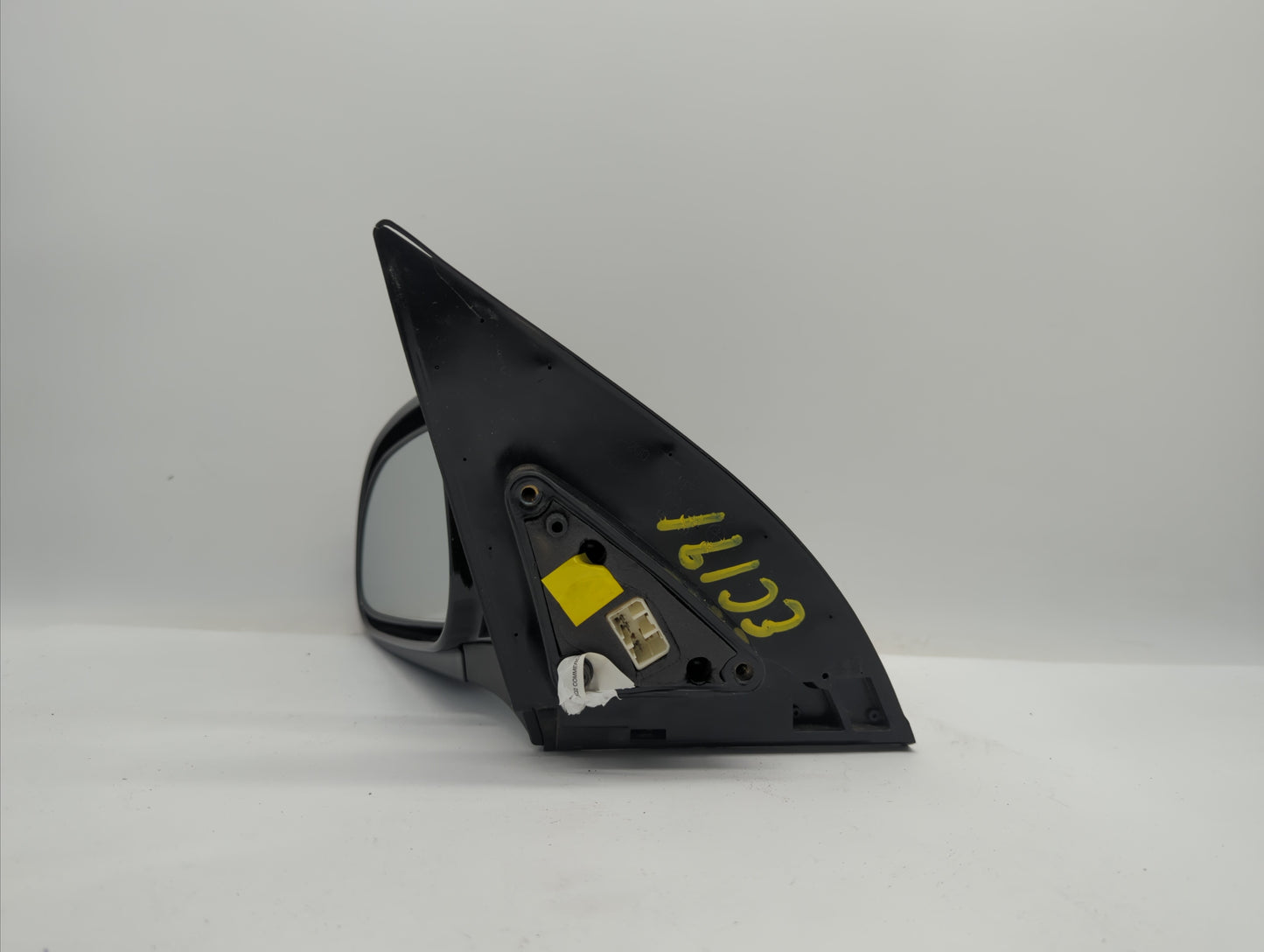 2005-2008 Suzuki Reno Driver Side View Mirror - Left Door Mirror OEM Used - Oemusedautoparts1.com