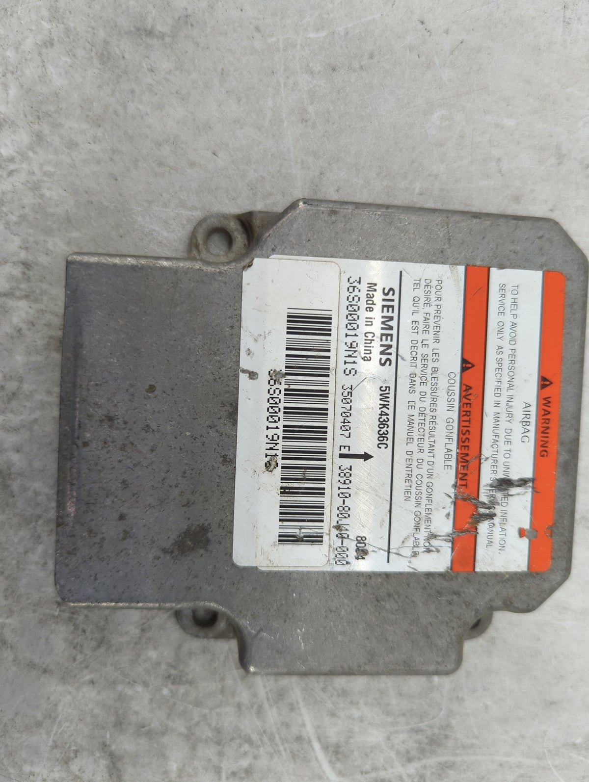 2008-2009 Suzuki Sx4 Safety Restraint Srs Airbag Control Module - Oemusedautoparts1.com