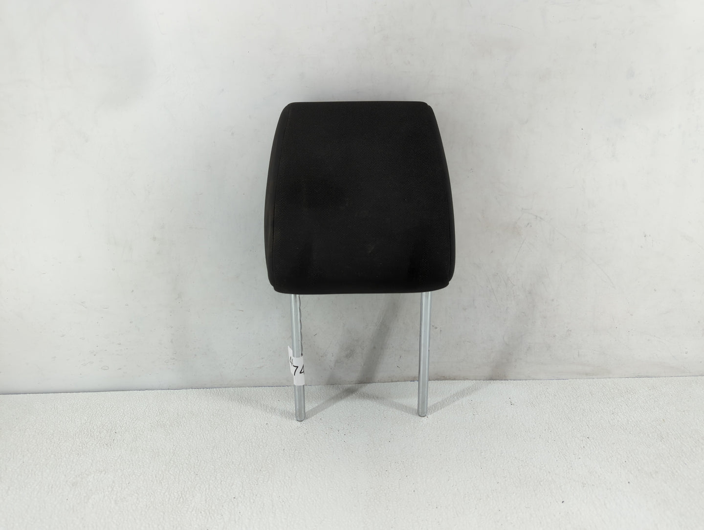 2007-2008 Suzuki Sx4 Headrest Head Rest Front Driver Passenger Seat Fits Fits 2007 2008 OEM Used Auto Parts - Oemusedautopar