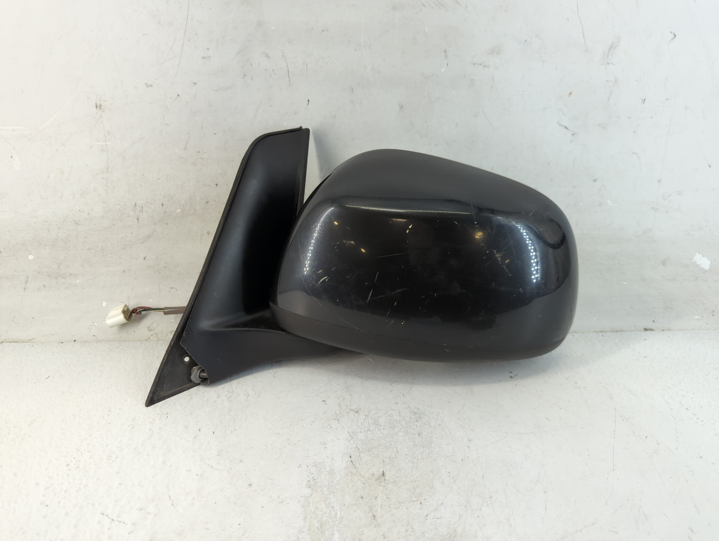 2007-2013 Suzuki Sx4 Driver Left Side View Manual Door Mirror Black - Oemusedautoparts1.com