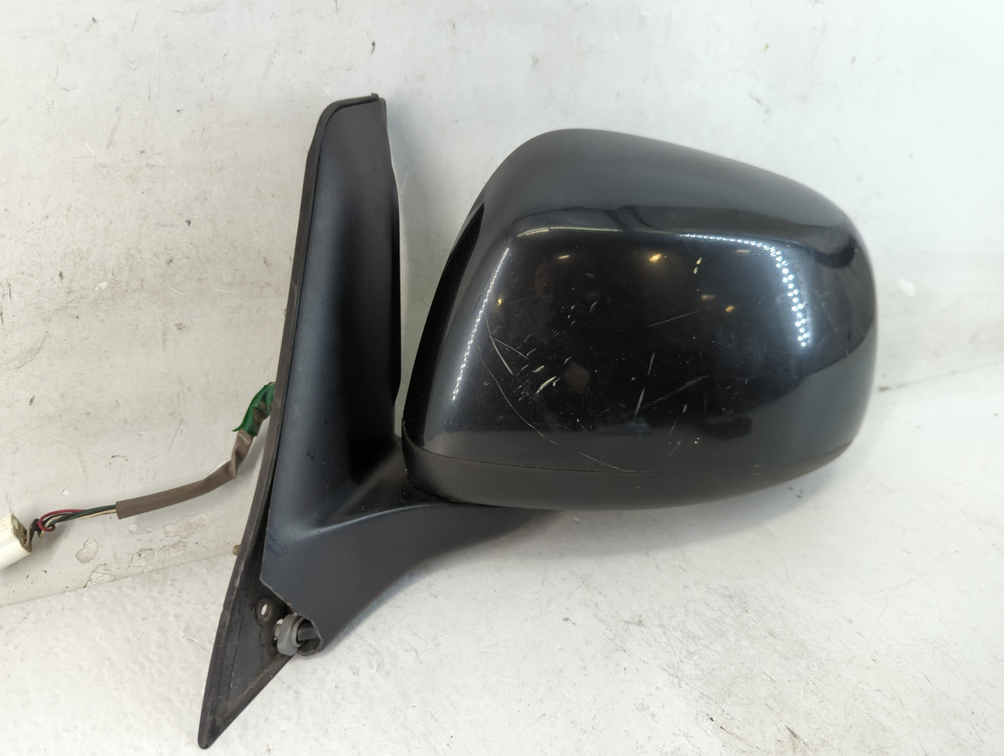 2007-2013 Suzuki Sx4 Driver Left Side View Manual Door Mirror Black - Oemusedautoparts1.com
