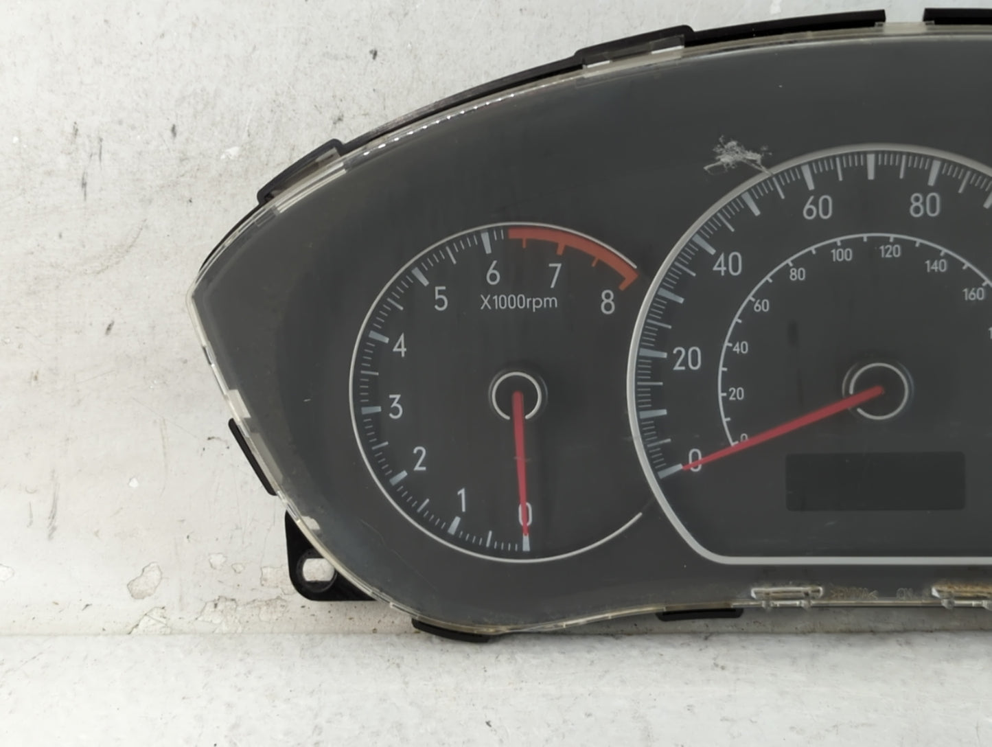 2008-2009 Suzuki Sx4 Instrument Cluster Speedometer Gauges Fits Fits 2008 2009 OEM Used Auto Parts - Oemusedautoparts1.com
