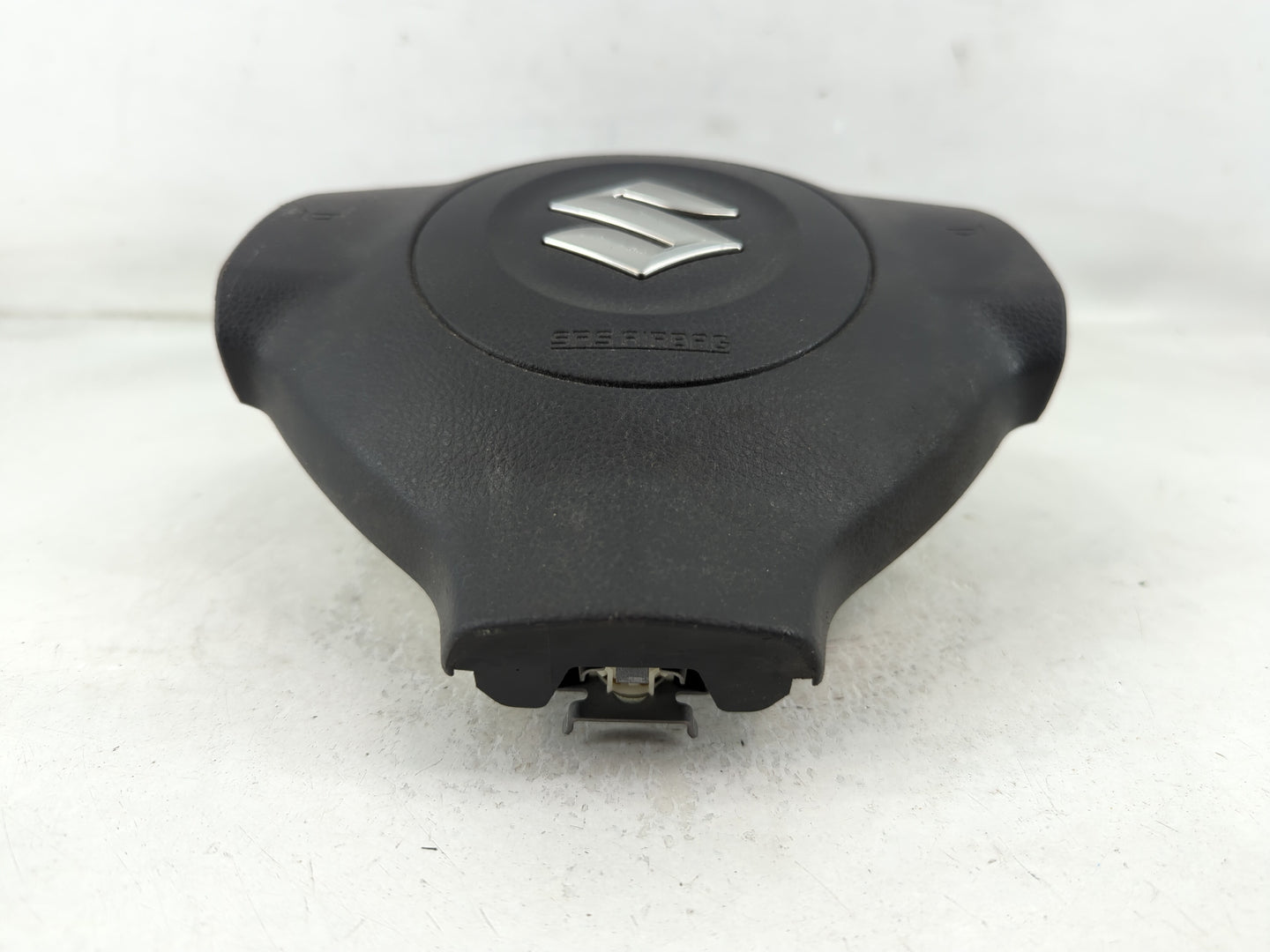 2007-2009 Suzuki Sx4 Air Bag Driver Left Steering Wheel Mounted Fits Fits 2007 2008 2009 OEM Used Auto Parts - Oemusedautopa