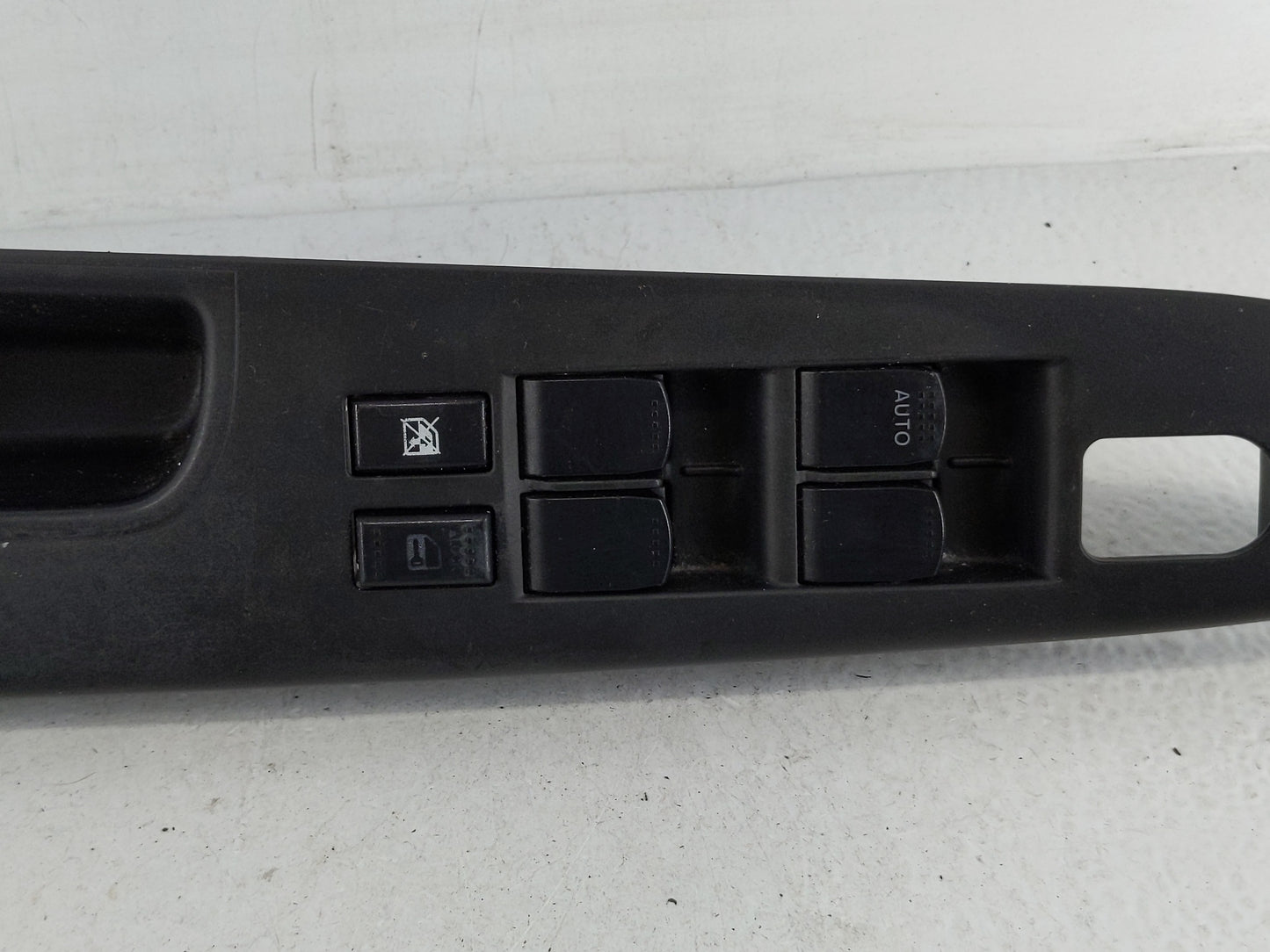 2008 Suzuki Vitara Master Power Window Switch Replacement Driver Side Left P/N:64J20 2347T Fits OEM Used Auto Parts - Oemuse