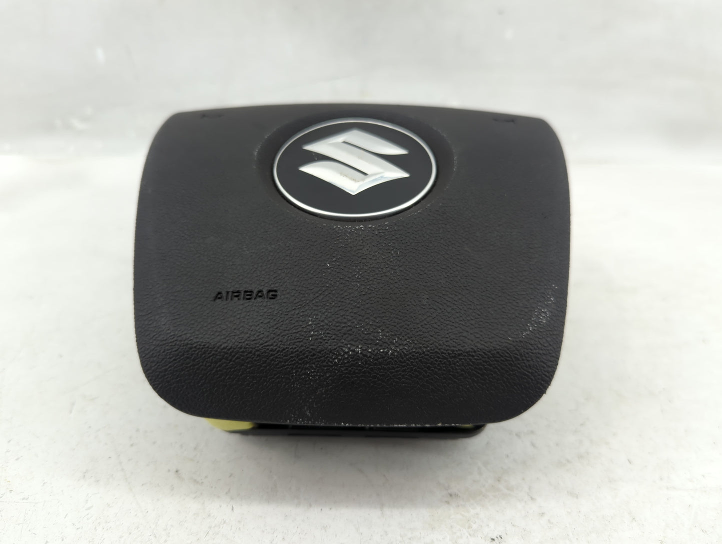2008 Suzuki Vitara Air Bag Driver Left Steering Wheel Mounted Fits Fits 2007 2009 OEM Used Auto Parts - Oemusedautoparts1.co