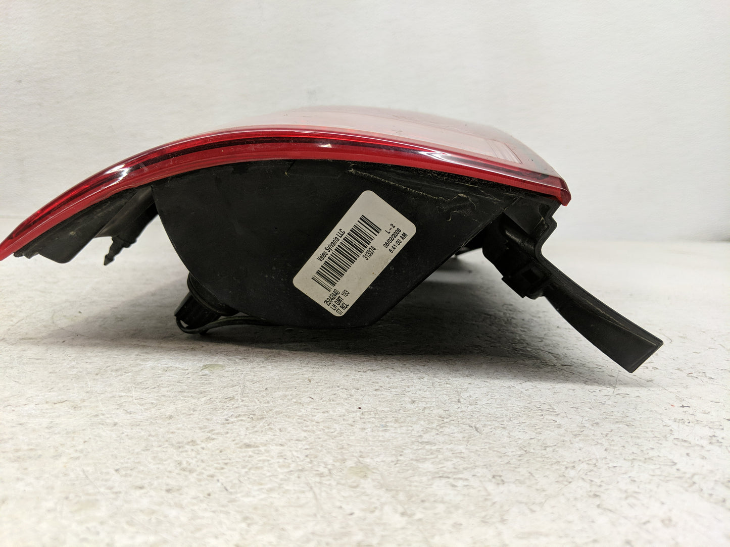 2008 Suzuki Vitara Tail Light Assembly Driver Left OEM P/N:25842440 Fits Fits 2007 2009 OEM Used Auto Parts - Oemusedautopar