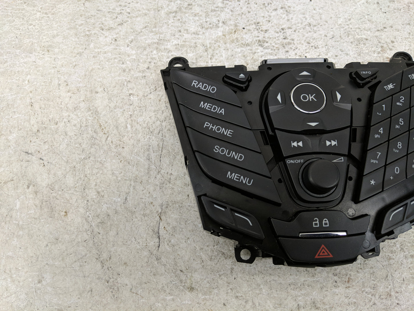 Suzuki Vitara Radio Control Panel - Oemusedautoparts1.com