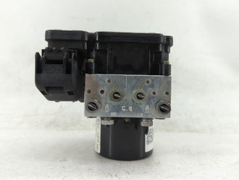 compare product 2008 Suzuki Vitara ABS Pump Control Module Replacement P/N:25837477 15937321 Fits Fits 2007 2009 OEM Used Auto Parts