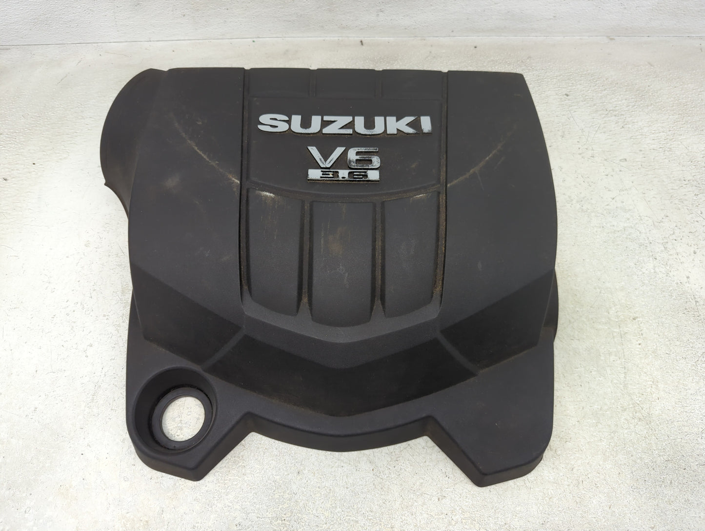 2008 Suzuki Vitara Engine Cover - Oemusedautoparts1.com