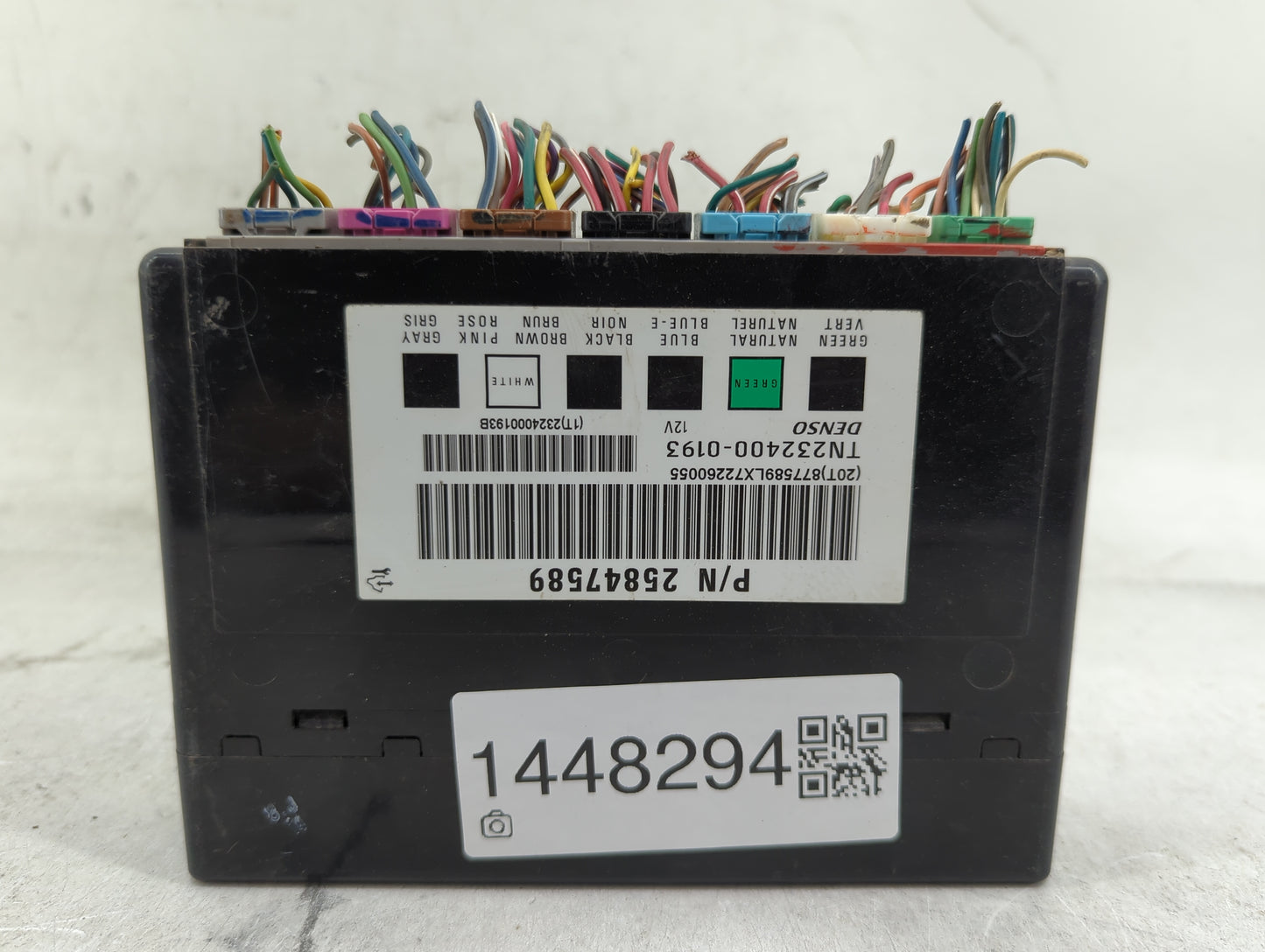Suzuki Vitara Body Control Module Bcm Inner Cabin Fuse Box - Oemusedautoparts1.com