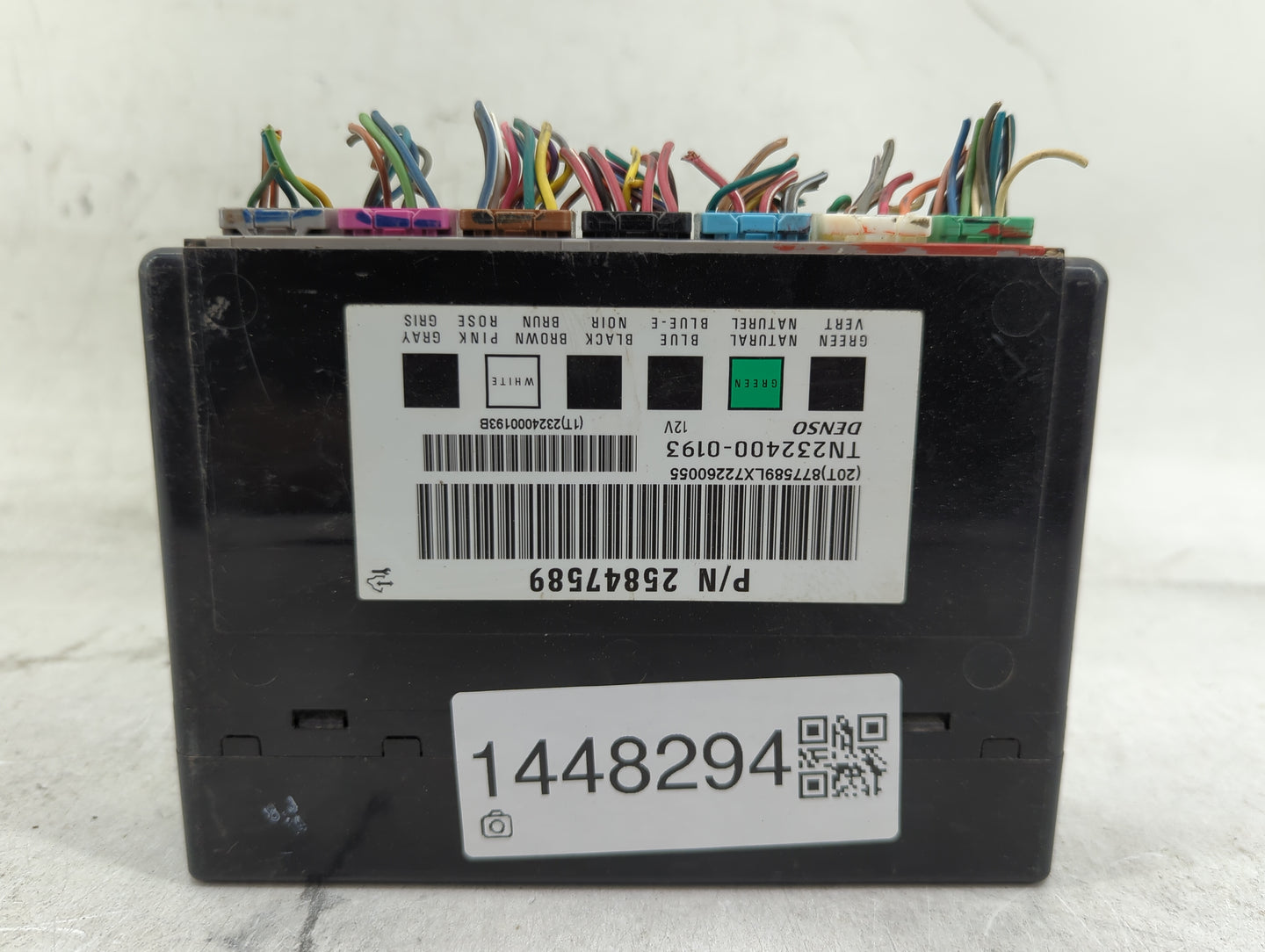 Suzuki Vitara Body Control Module Bcm 25847589|tn232400-0193 - Oemusedautoparts1.com