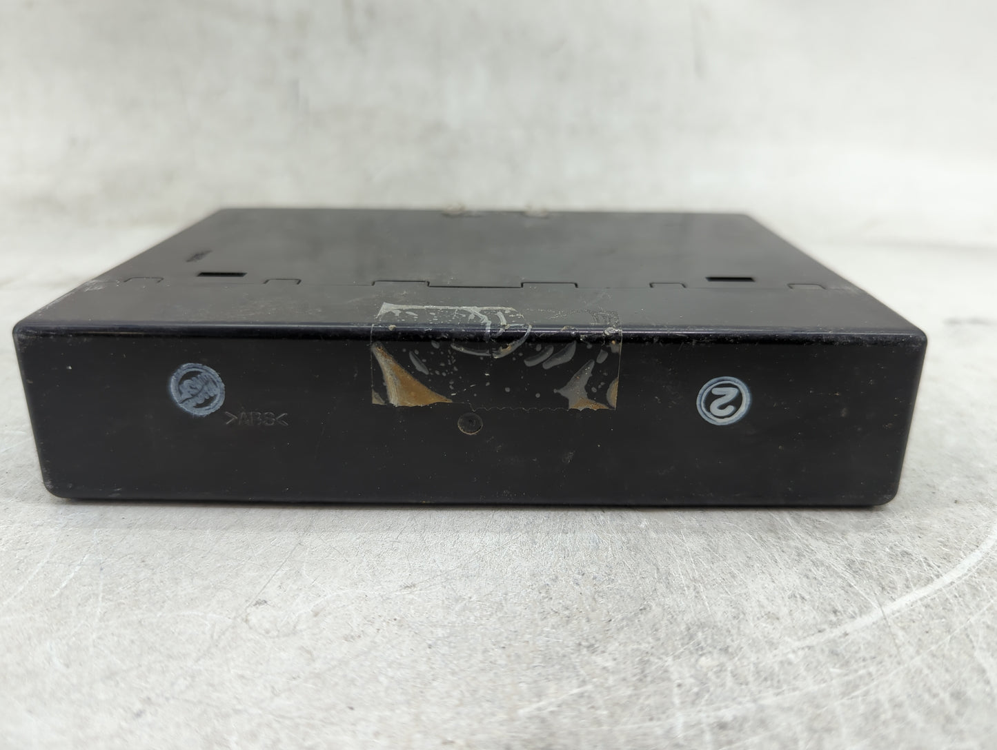 Suzuki Vitara Body Control Module Bcm Inner Cabin Fuse Box - Oemusedautoparts1.com