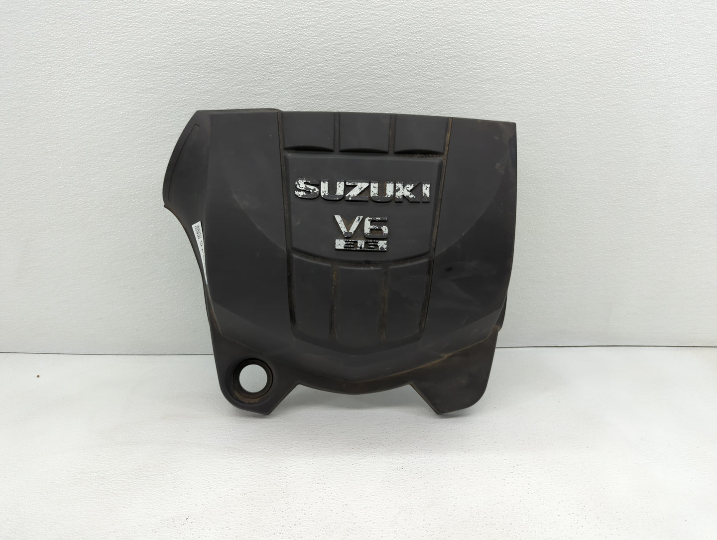 2008 Suzuki Vitara Engine Cover - Oemusedautoparts1.com