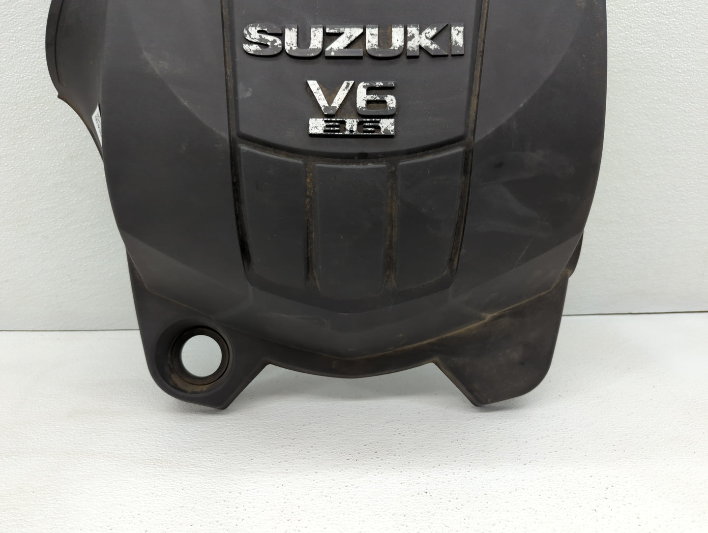 2008 Suzuki Vitara Engine Cover - Oemusedautoparts1.com