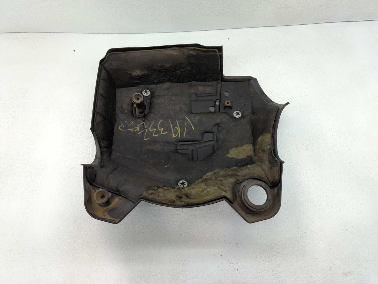 2008 Suzuki Vitara Engine Cover - Oemusedautoparts1.com