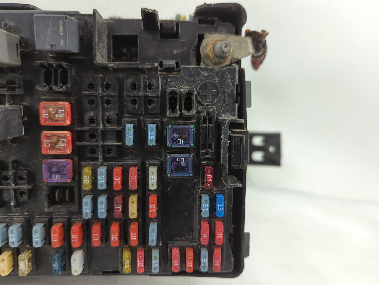 2007-2009 Suzuki Xl-7 Fusebox Fuse Box Panel Relay Module P/N:25820367 25966740 Fits Fits 2007 2008 2009 OEM Used Auto Parts