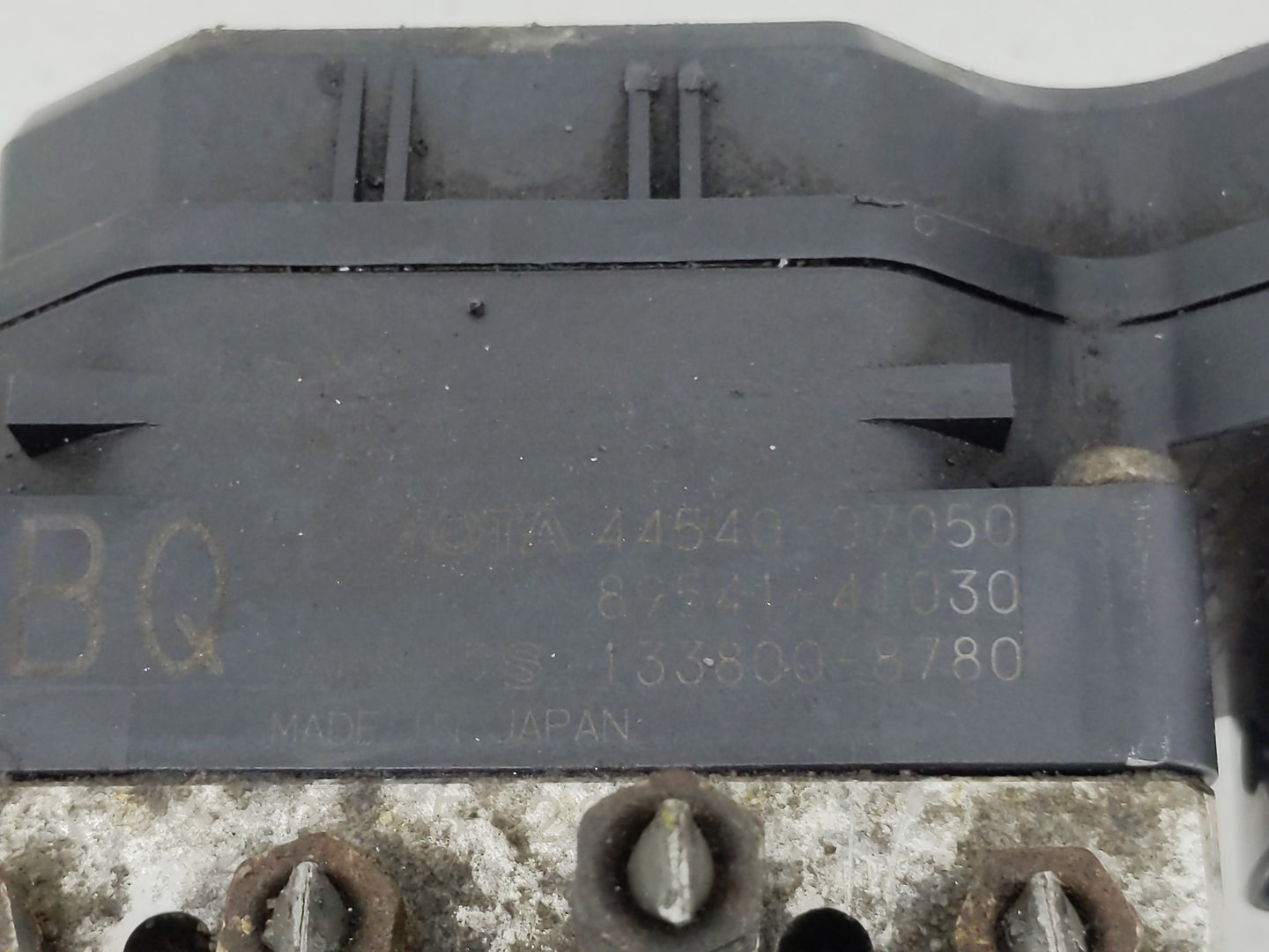 2008 Toyota Avalon ABS Pump Control Module Replacement P/N:133800-8780 89541-41030, 44540-07050 Fits OEM Used Auto Parts - O