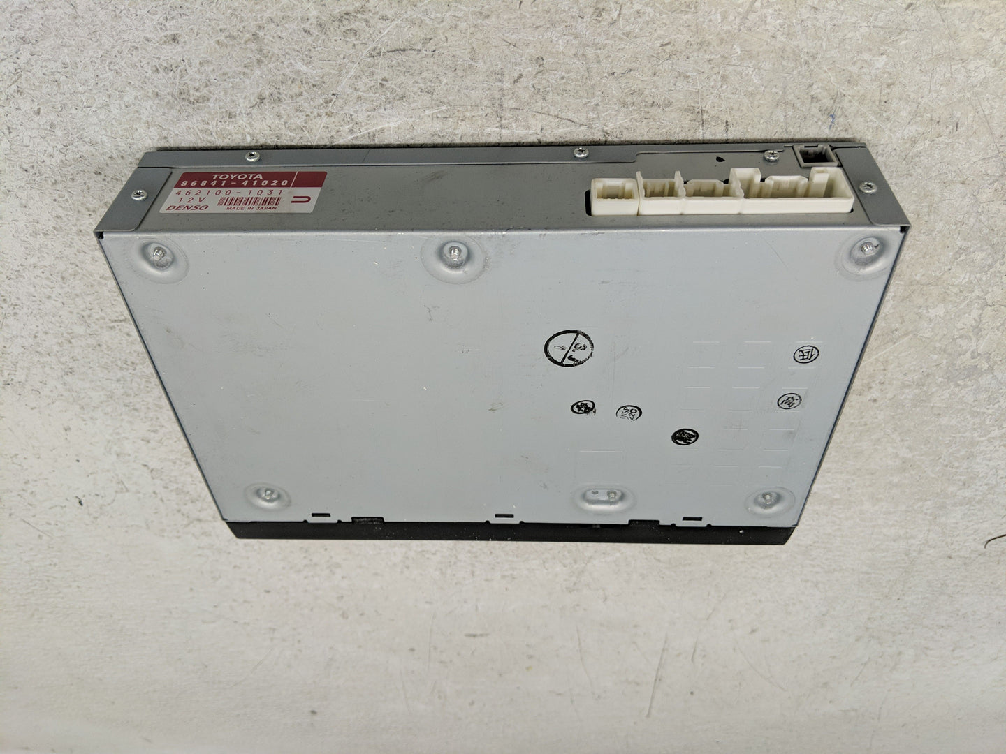 2008-2010 Toyota Avalon Information Display Screen - Oemusedautoparts1.com