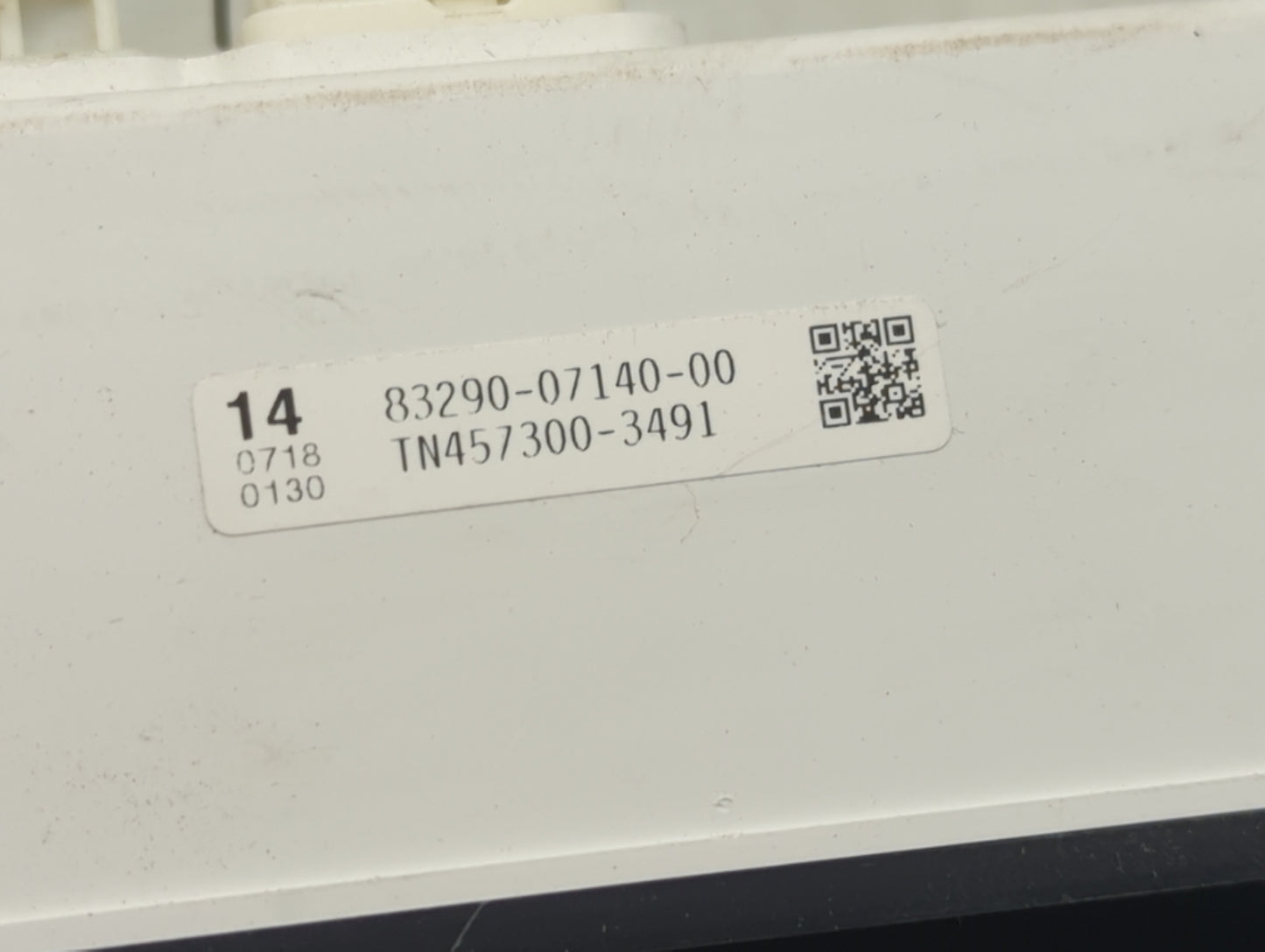 2008-2010 Toyota Avalon Instrument Cluster Speedometer Gauges P/N:83290-07140-00 Fits Fits 2008 2009 2010 OEM Used Auto Part