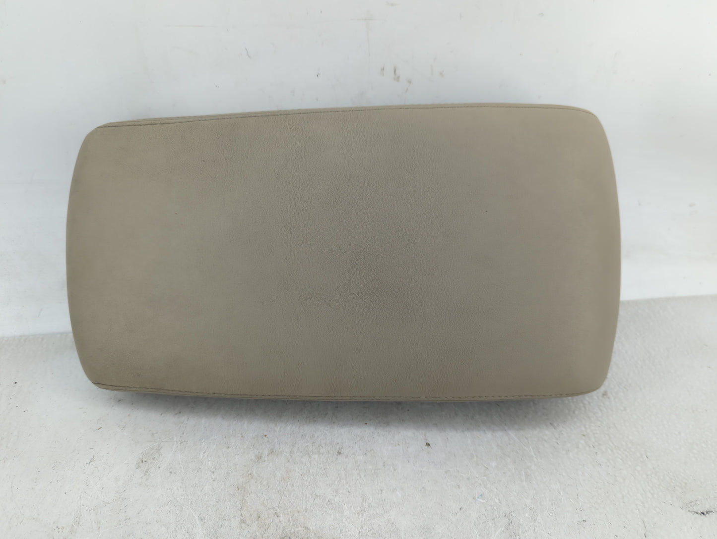2008 Toyota Avalon Center Console Armrest Cover Lid Fits OEM Used Auto Parts - Oemusedautoparts1.com