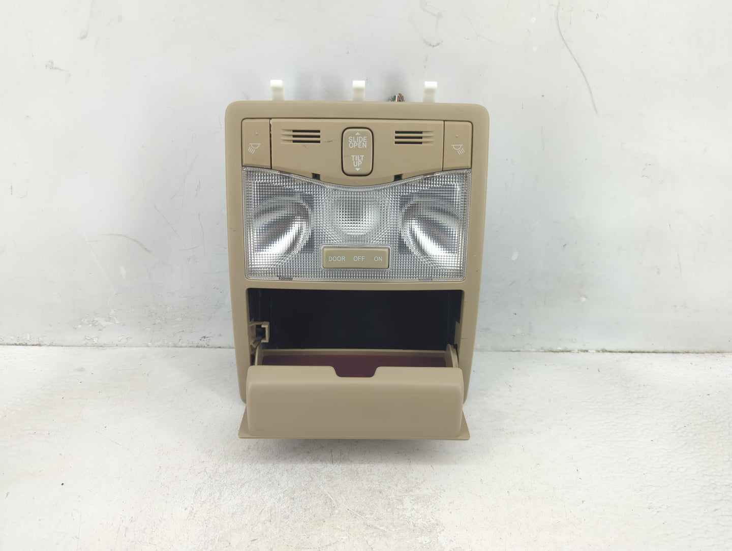 2008 Toyota Avalon Overhead Roof Console - Oemusedautoparts1.com