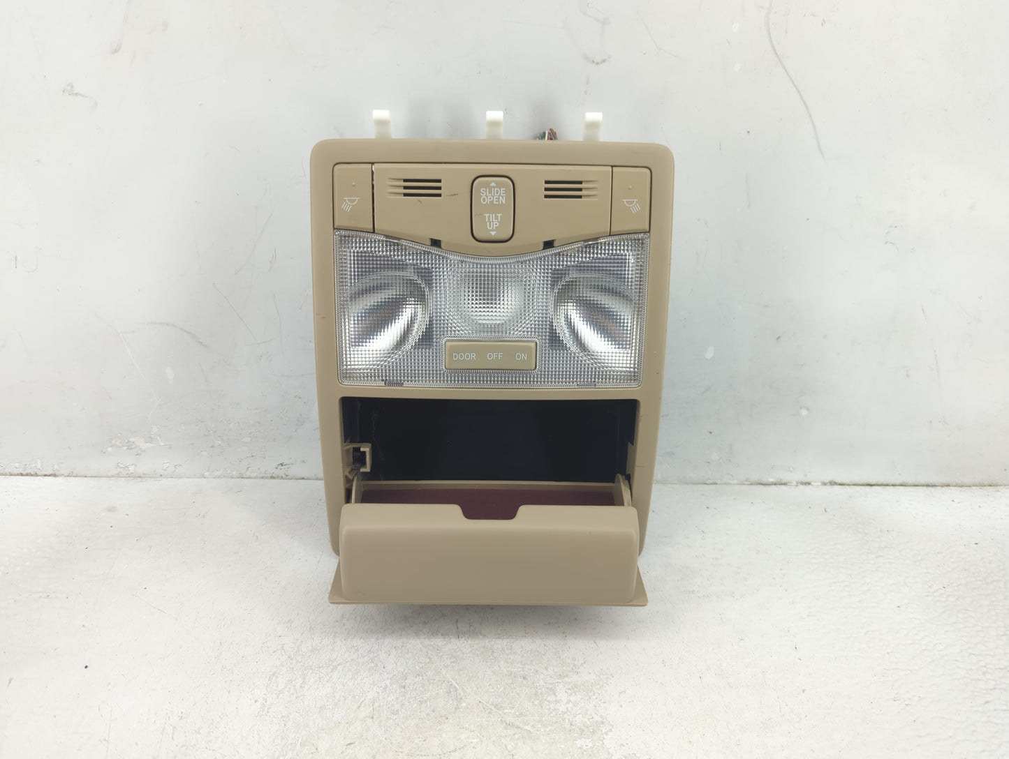 2008 Toyota Avalon Overhead Roof Console - Oemusedautoparts1.com