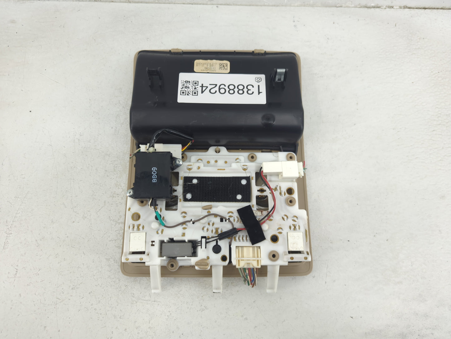 2008 Toyota Avalon Overhead Roof Console - Oemusedautoparts1.com