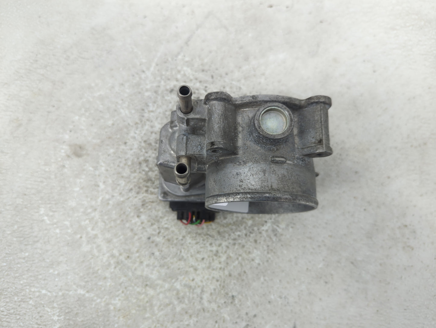 2005-2018 Toyota Avalon Throttle Body P/N:22030-0P050 Fits OEM Used Auto Parts - Oemusedautoparts1.com