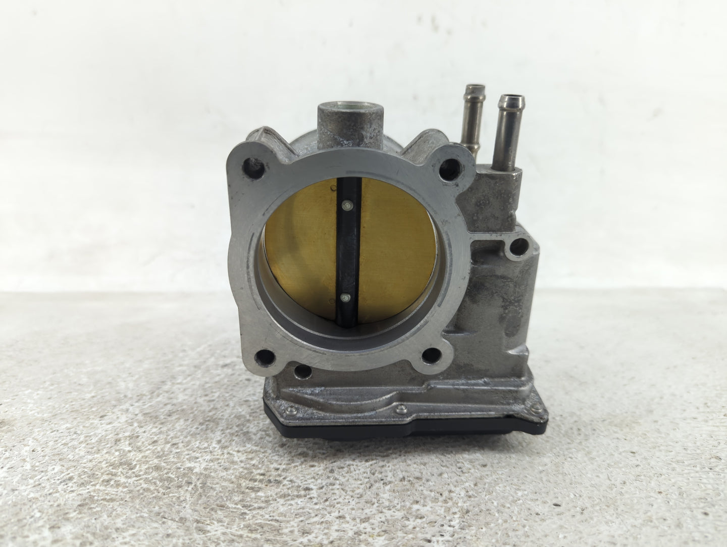 2005-2018 Toyota Avalon Throttle Body P/N:22030-0P050 Fits OEM Used Auto Parts - Oemusedautoparts1.com