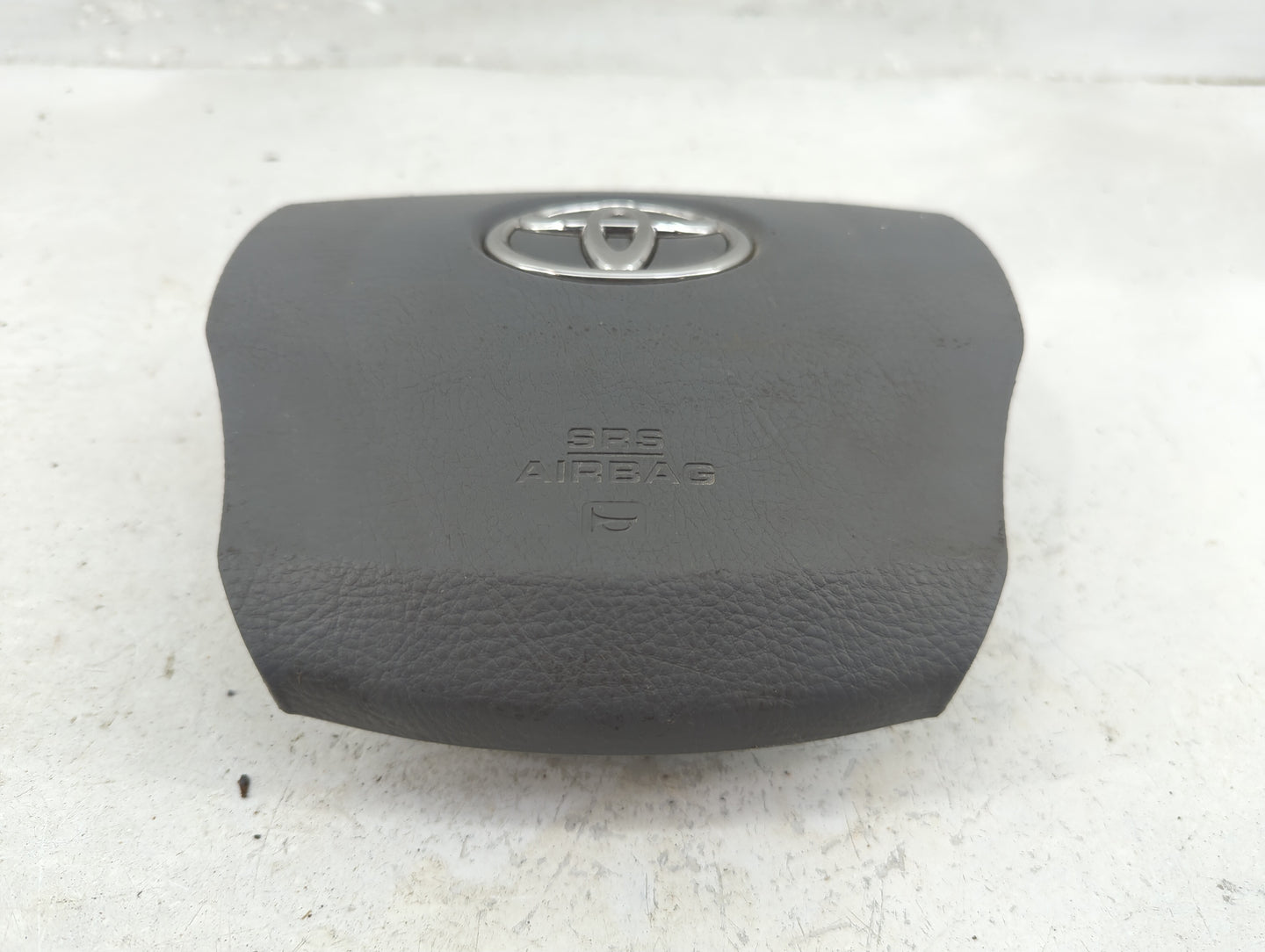 2005-2012 Toyota Avalon Air Bag Driver Left Steering Wheel Mounted Fits Fits 2005 2006 2007 2008 2009 2010 2011 2012 OEM Use