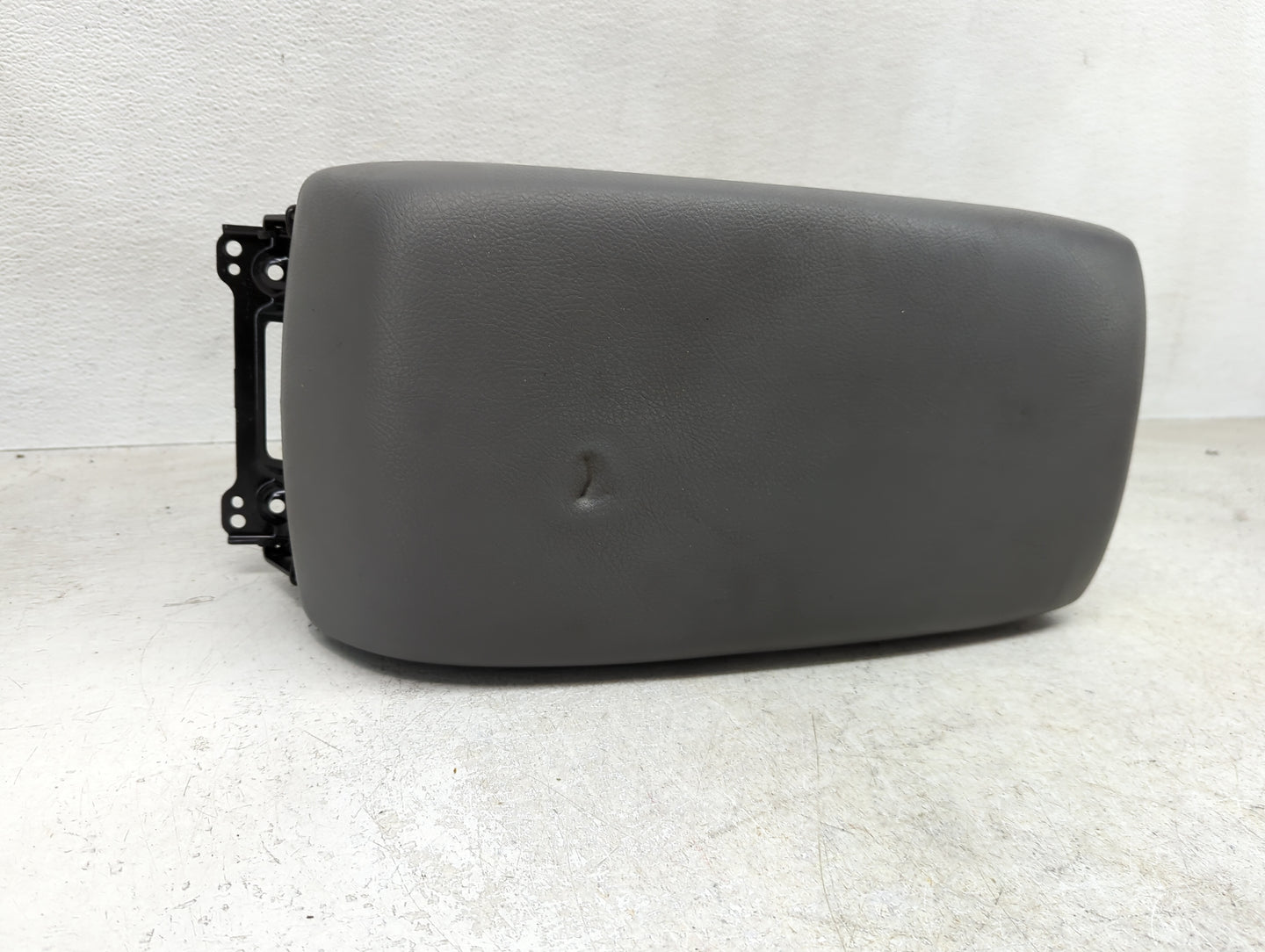 2008 Toyota Avalon Center Console Armrest Cover Lid Fits OEM Used Auto Parts - Oemusedautoparts1.com