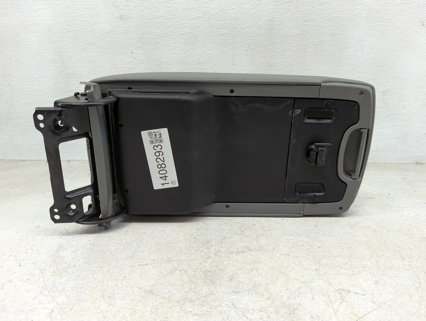 2008 Toyota Avalon Center Console Armrest Cover Lid Fits OEM Used Auto Parts - Oemusedautoparts1.com