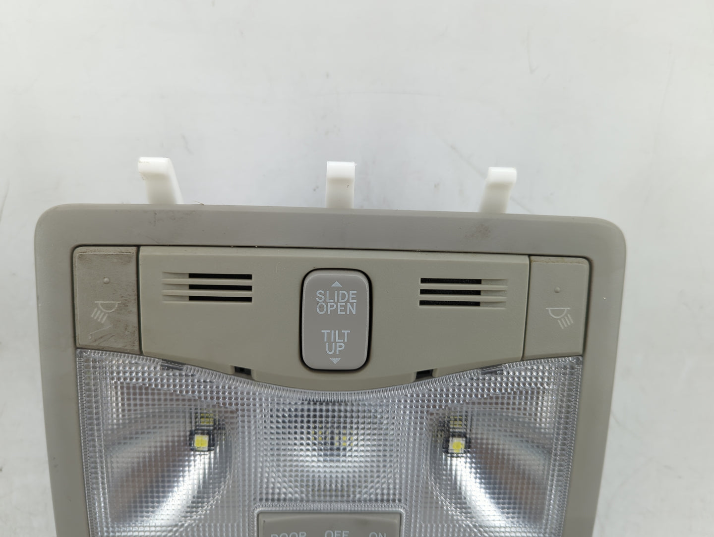 2008 Toyota Avalon Overhead Roof Console - Oemusedautoparts1.com