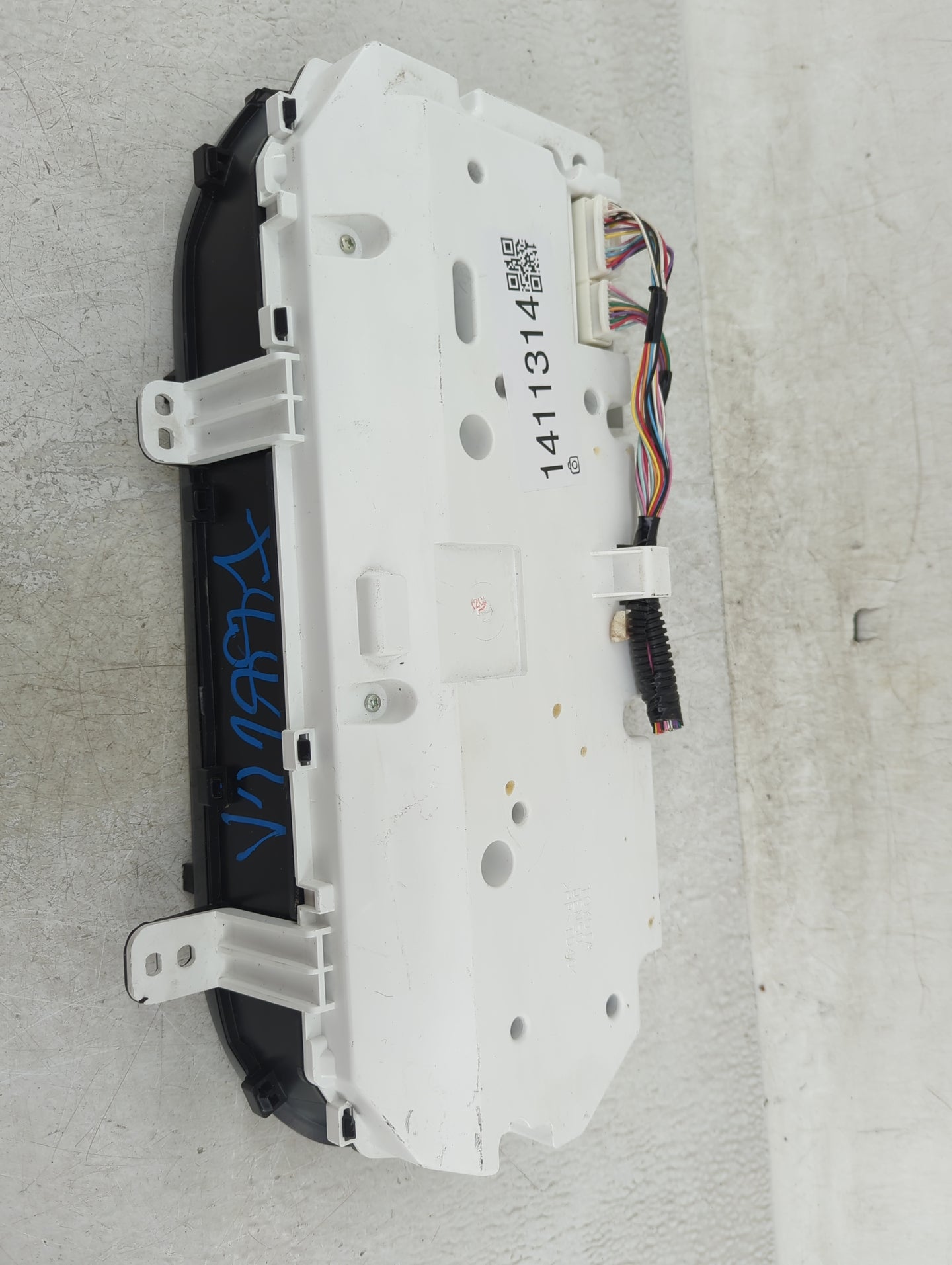 2008-2010 Toyota Avalon Instrument Cluster Speedometer Gauges P/N:83800-07380 Fits Fits 2008 2009 2010 OEM Used Auto Parts -