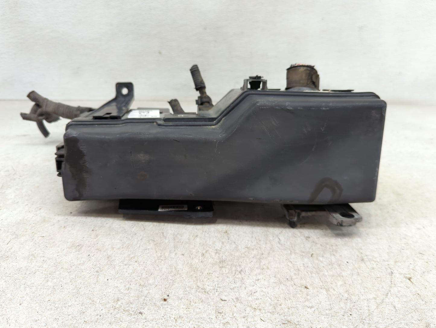 2005-2010 Toyota Avalon Fusebox Fuse Box Panel Relay Module P/N:8272007060 Fits Fits 2005 2006 2007 2008 2009 2010 OEM Used 