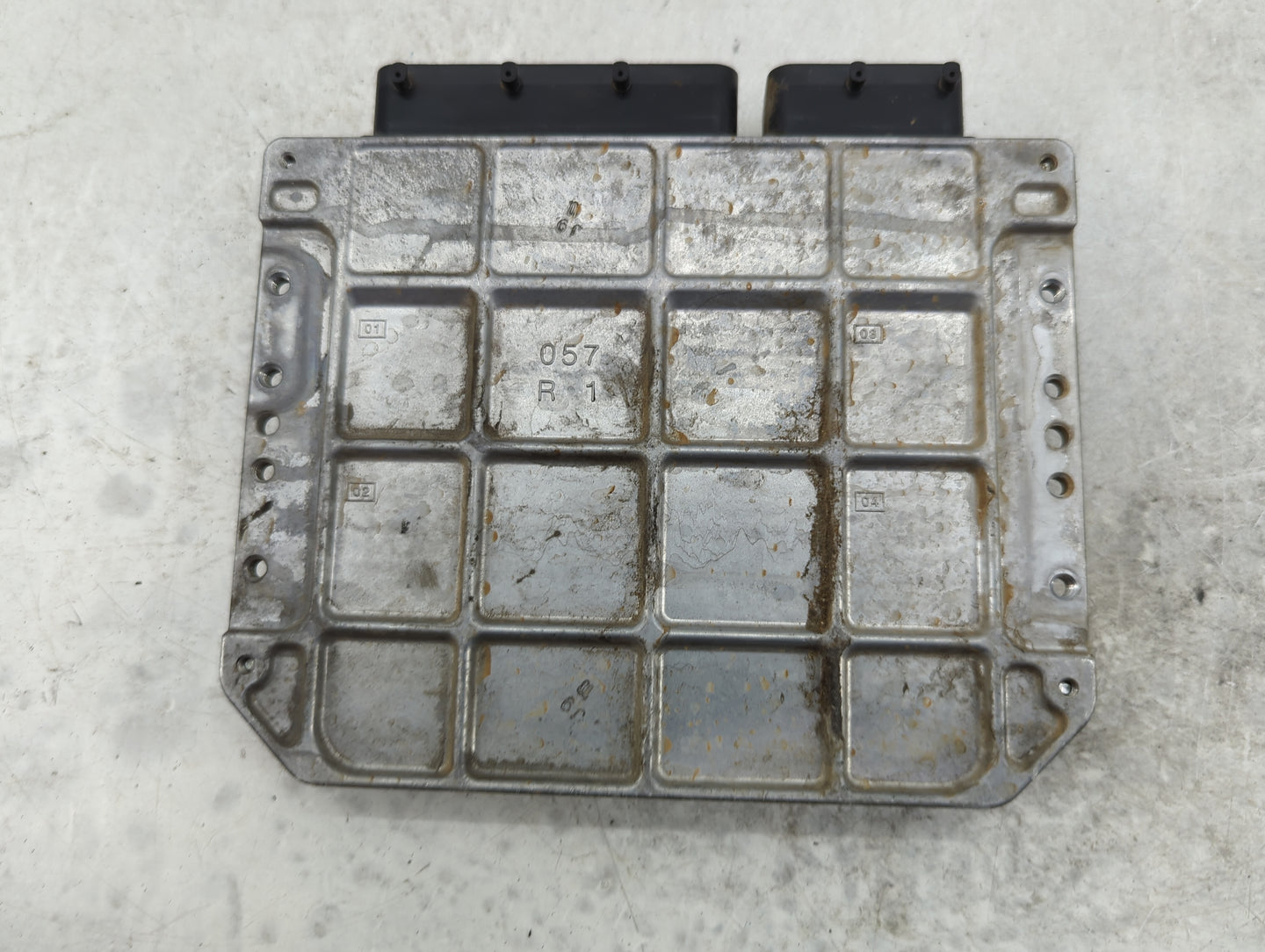 2008-2009 Toyota Avalon PCM Engine Control Computer ECU ECM PCU OEM P/N:89661-07480 Fits Fits 2008 2009 OEM Used Auto Parts 