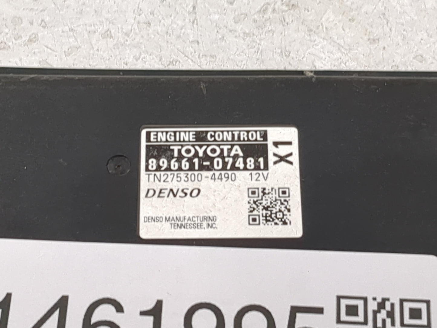 2008-2009 Toyota Avalon PCM Engine Control Computer ECU ECM PCU OEM P/N:89661-07481 Fits Fits 2008 2009 OEM Used Auto Parts 