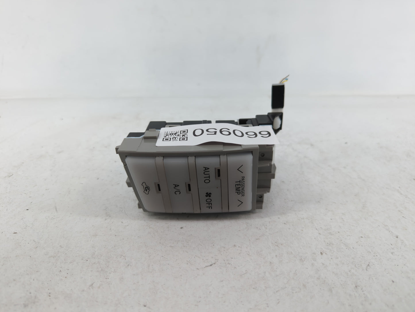 2005-2010 Toyota Avalon Climate Control Module Temperature AC/Heater Replacement P/N:55900-07160 Fits OEM Used Auto Parts - 