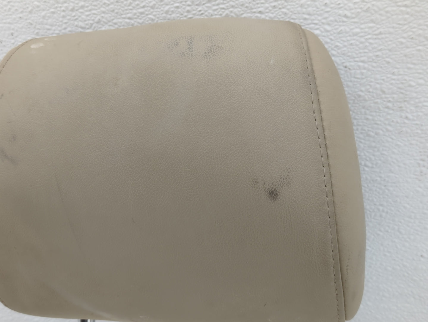 2008 Toyota Avalon Headrest Head Rest Front Driver Passenger Seat Fits OEM Used Auto Parts - Oemusedautoparts1.com