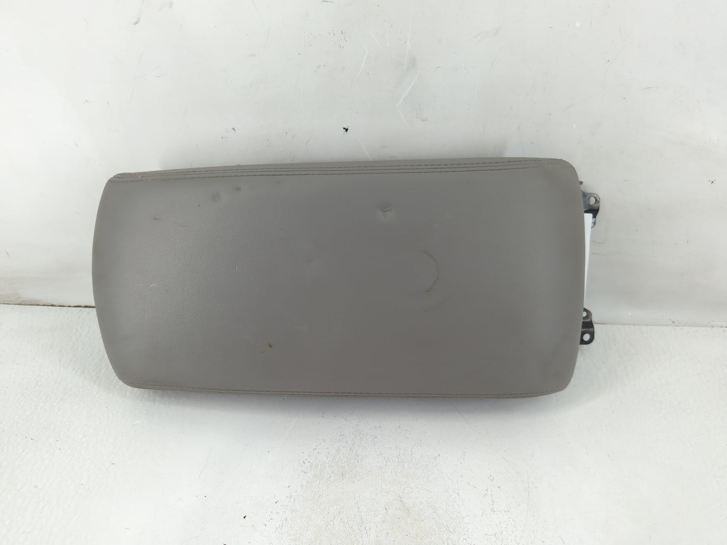 2008 Toyota Camry Center Console Armrest Cover Lid P/N:21207A Fits OEM Used Auto Parts - Oemusedautoparts1.com