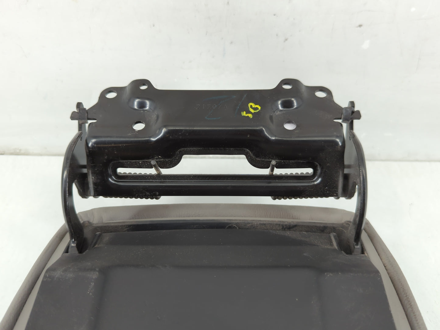 2008 Toyota Camry Center Console Armrest Cover Lid P/N:21207A Fits OEM Used Auto Parts - Oemusedautoparts1.com