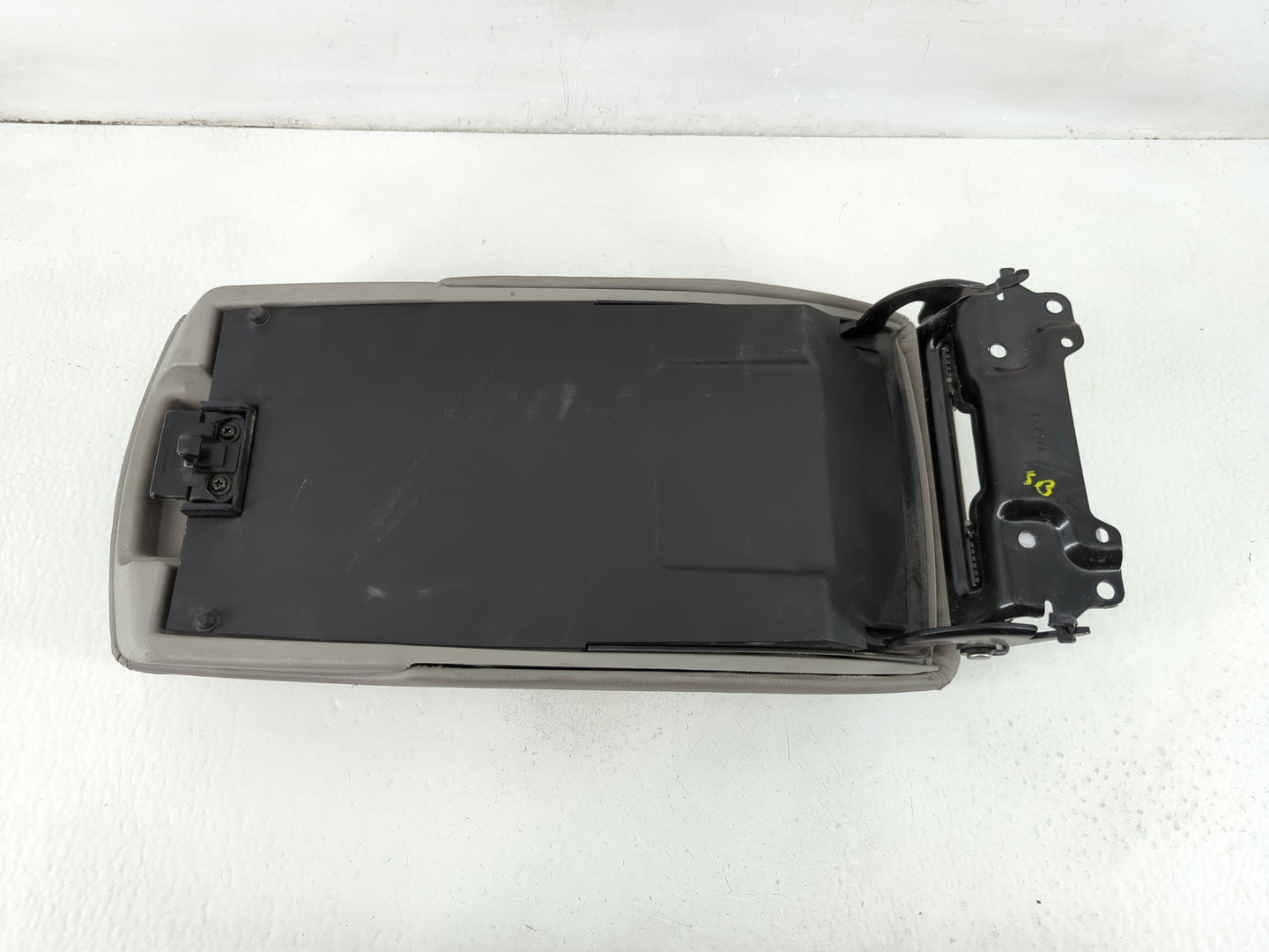 2008 Toyota Camry Center Console Armrest Cover Lid P/N:21207A Fits OEM Used Auto Parts - Oemusedautoparts1.com