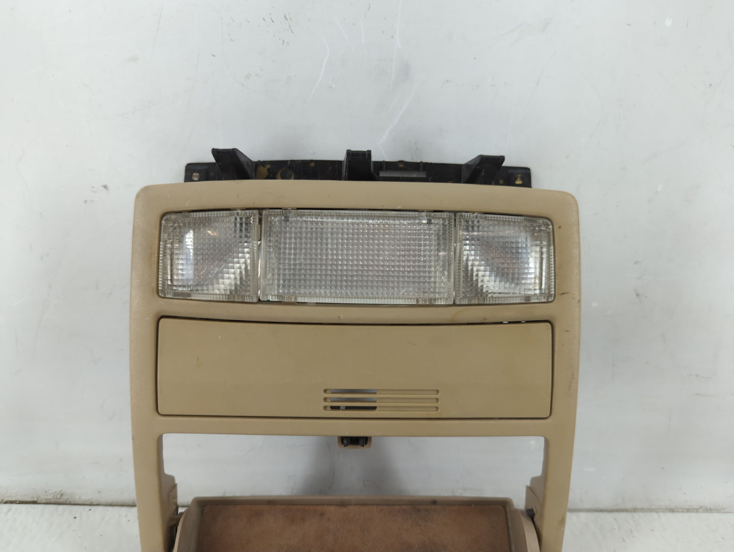 2008 Toyota Camry Overhead Roof Console - Oemusedautoparts1.com