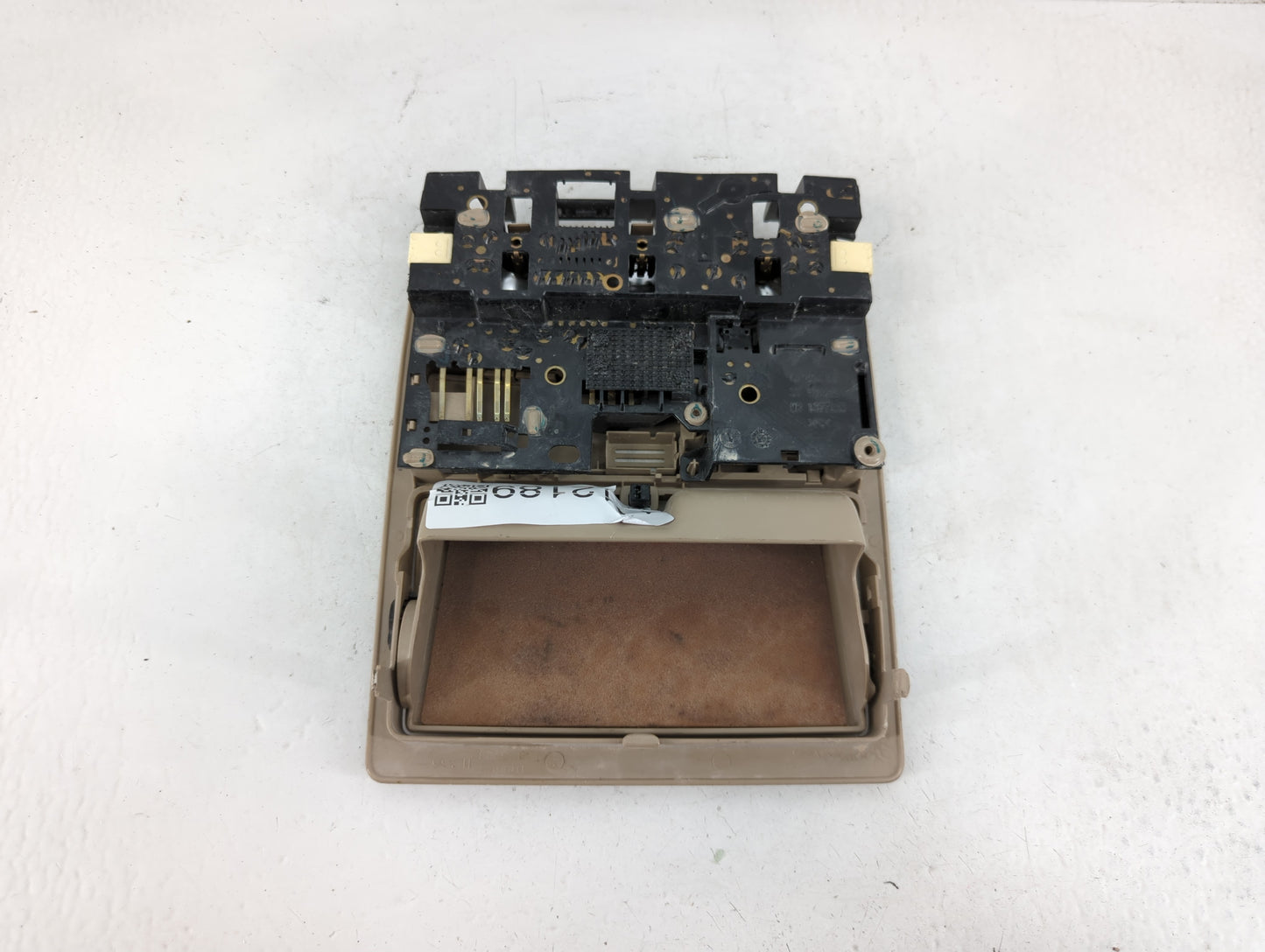 2008 Toyota Camry Overhead Roof Console - Oemusedautoparts1.com
